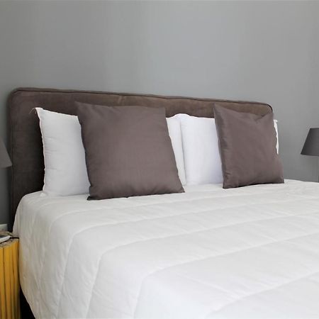 Residence Pola Катанія Екстер'єр фото